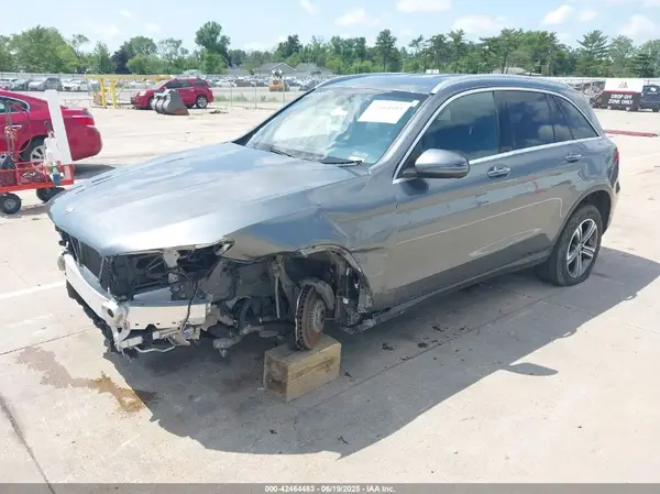 WDC0G4KB6HV011837 2017 MERCEDES-BENZ GLC - Image 2