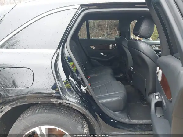 WDC0G4KB6HV011840 2017 MERCEDES-BENZ GLC - Image 8