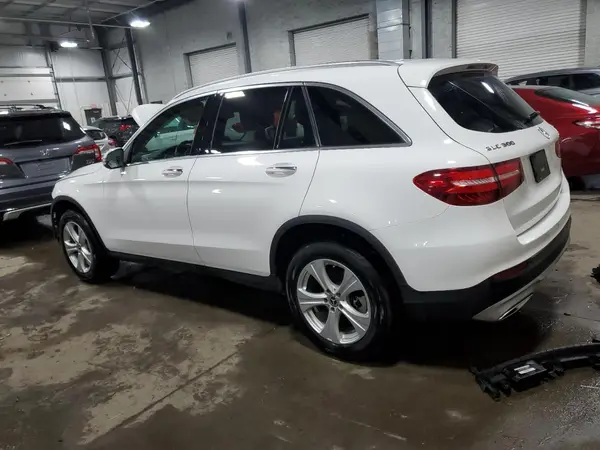 WDC0G4KB6JV015442 2018 MERCEDES-BENZ GLC - Image 2
