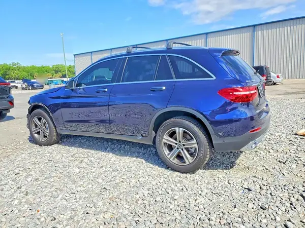 WDC0G4KB6JV023640 2018 MERCEDES-BENZ GLC - Image 2