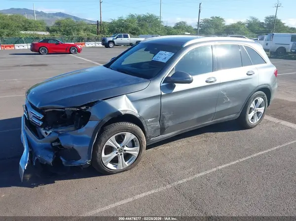 WDC0G4KB6JV033603 2018 MERCEDES-BENZ GLC - Image 2