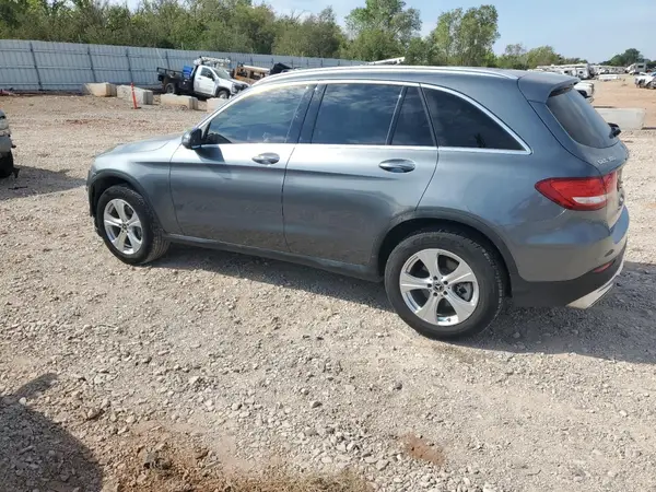 WDC0G4KB6JV042981 2018 MERCEDES-BENZ GLC - Image 2