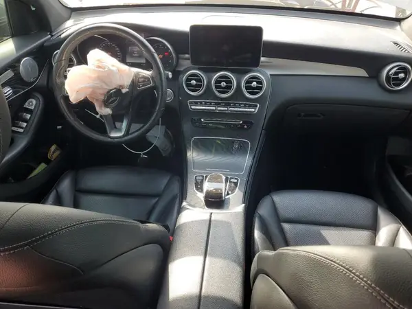 WDC0G4KB6JV042981 2018 MERCEDES-BENZ GLC - Image 8