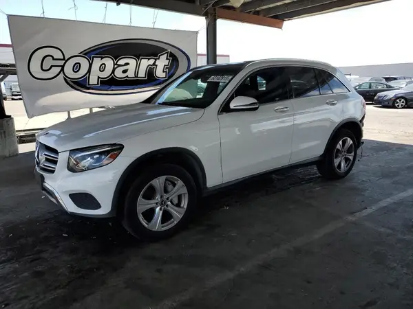 WDC0G4KB6JV062275 2018 MERCEDES-BENZ GLC - Image 1