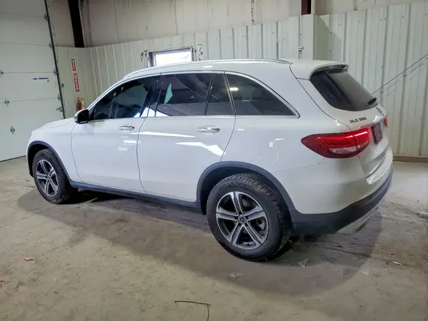 WDC0G4KB6JV090982 2018 MERCEDES-BENZ GLC - Image 2