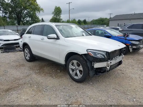 WDC0G4KB6JV094546 2018 MERCEDES-BENZ GLC - Image 1