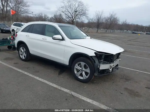 WDC0G4KB6JV095440 2018 MERCEDES-BENZ GLC - Image 1