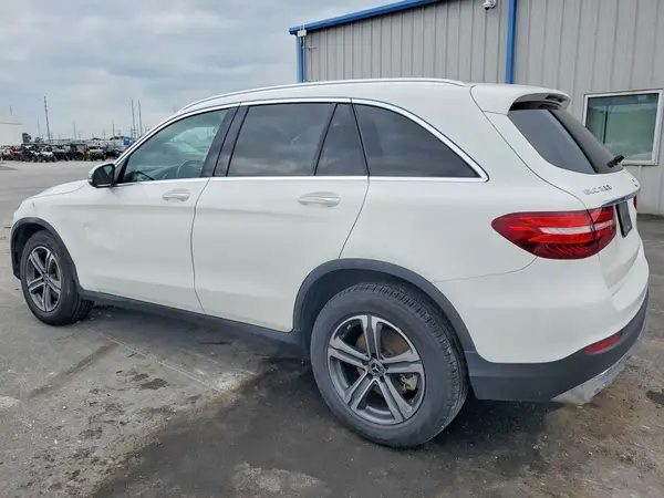 WDC0G4KB6K1005325 2019 MERCEDES-BENZ GLC - Image 2
