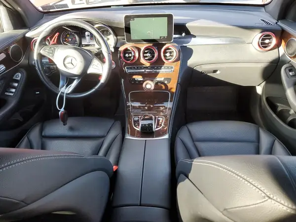 WDC0G4KB6KF565767 2019 MERCEDES-BENZ GLC - Image 8