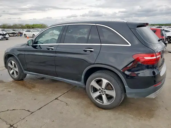WDC0G4KB6KF568958 2019 MERCEDES-BENZ GLC - Image 2