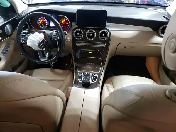 WDC0G4KB6KF574033 2019 MERCEDES-BENZ GLC - Image 8