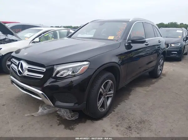 WDC0G4KB6KF638913 2019 MERCEDES-BENZ GLC - Image 2