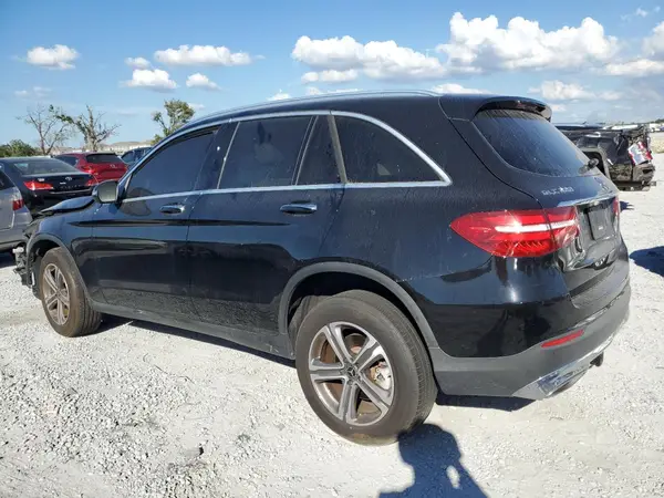 WDC0G4KB6KF642976 2019 MERCEDES-BENZ GLC - Image 2