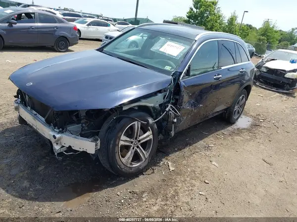 WDC0G4KB6KF658756 2019 MERCEDES-BENZ GLC - Image 2
