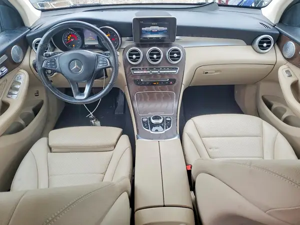 WDC0G4KB6KF659485 2019 MERCEDES-BENZ GLC - Image 8