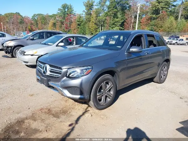 WDC0G4KB6KF661432 2019 MERCEDES-BENZ GLC - Image 2