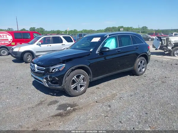 WDC0G4KB6KF662760 2019 MERCEDES-BENZ GLC - Image 2