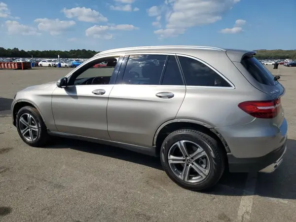 WDC0G4KB6KF664816 2019 MERCEDES-BENZ GLC - Image 2