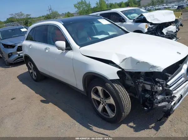 WDC0G4KB6KV127921 2019 MERCEDES-BENZ GLC - Image 1