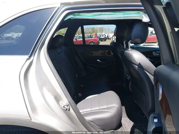 WDC0G4KB6KV148672 2019 MERCEDES-BENZ GLC - Image 8