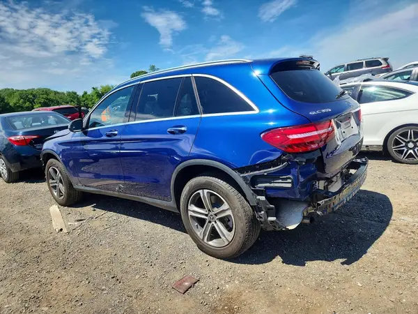 WDC0G4KB6KV190047 2019 MERCEDES-BENZ GLC - Image 2