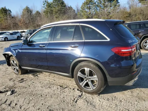 WDC0G4KB6KV194857 2019 MERCEDES-BENZ GLC - Image 2