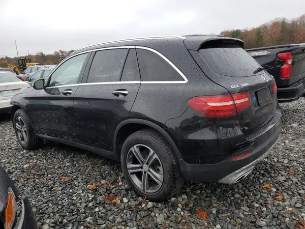 WDC0G4KB7GF007594 2016 MERCEDES-BENZ GLC - Image 2