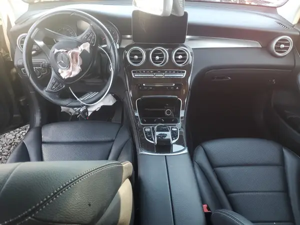 WDC0G4KB7GF016389 2016 MERCEDES-BENZ GLC - Image 8