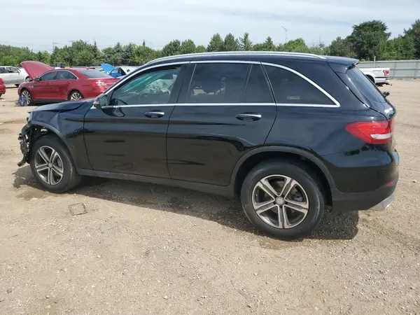 WDC0G4KB7GF060327 2016 MERCEDES-BENZ GLC - Image 2