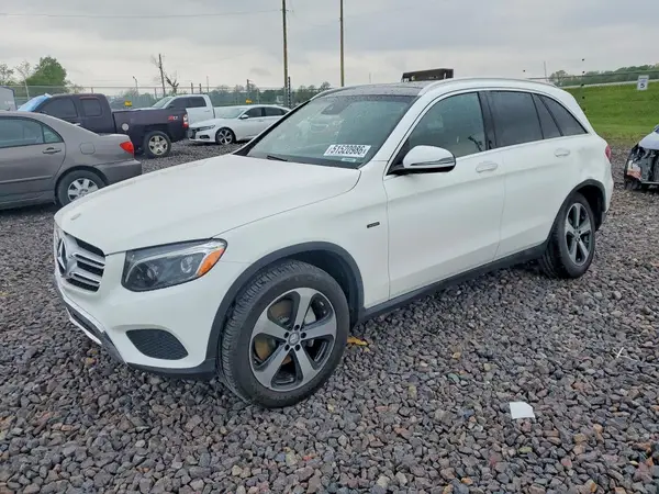 WDC0G4KB7GF060828 2016 MERCEDES-BENZ GLC - Image 1
