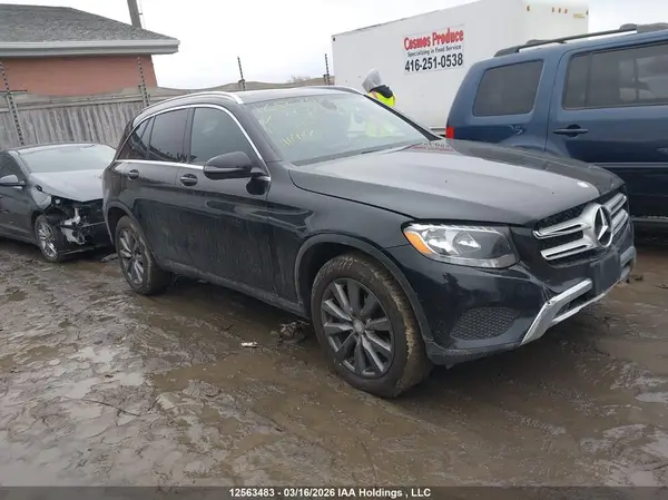 WDC0G4KB7GF063700 2016 MERCEDES-BENZ GLC - Image 1