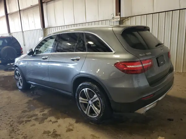 WDC0G4KB7GF071845 2016 MERCEDES-BENZ GLC - Image 2