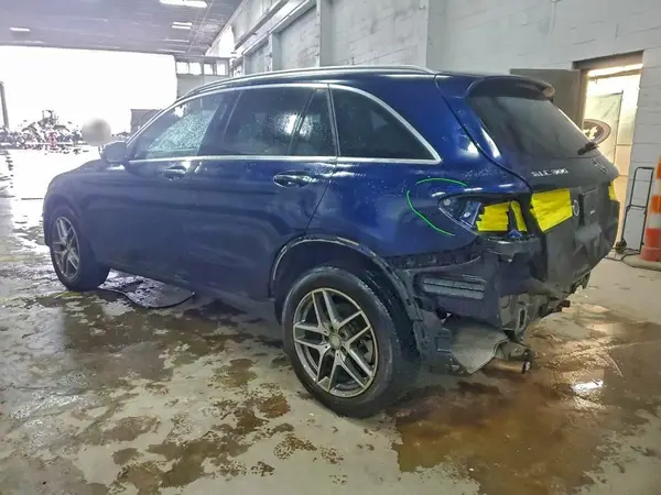 WDC0G4KB7GF074406 2016 MERCEDES-BENZ GLC - Image 2
