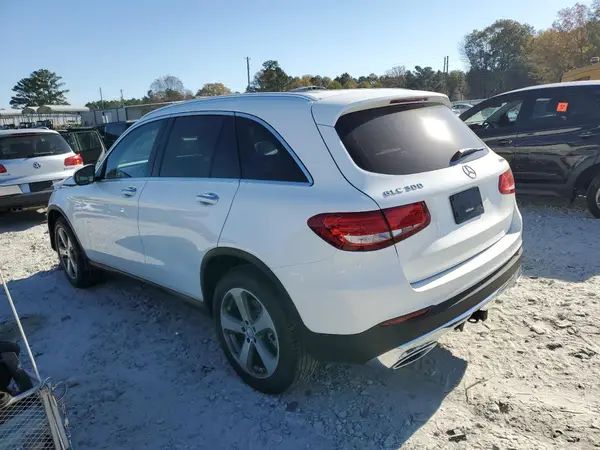 WDC0G4KB7GF089925 2016 MERCEDES-BENZ GLC - Image 2