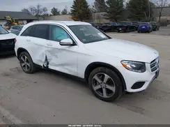 WDC0G4KB7GF090525 2016 MERCEDES-BENZ GLC