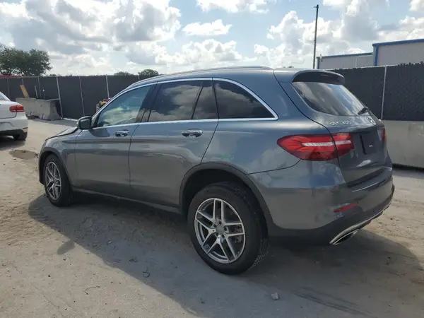 WDC0G4KB7GF106657 2016 MERCEDES-BENZ GLC - Image 2