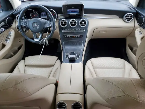 WDC0G4KB7HF124772 2017 MERCEDES-BENZ GLC - Image 8