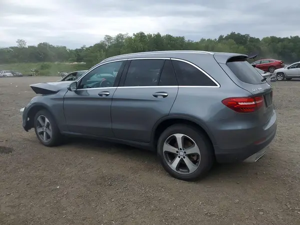 WDC0G4KB7HF127641 2017 MERCEDES-BENZ GLC - Image 2