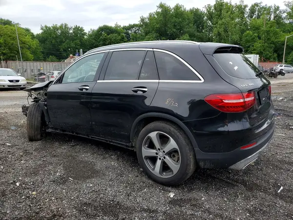 WDC0G4KB7HF133083 2017 MERCEDES-BENZ GLC - Image 2