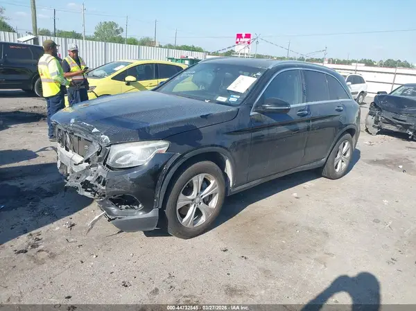 WDC0G4KB7HF135836 2017 MERCEDES-BENZ GLC - Image 2