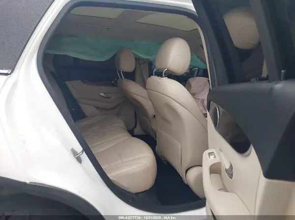 WDC0G4KB7HF156556 2017 MERCEDES-BENZ GLC - Image 8