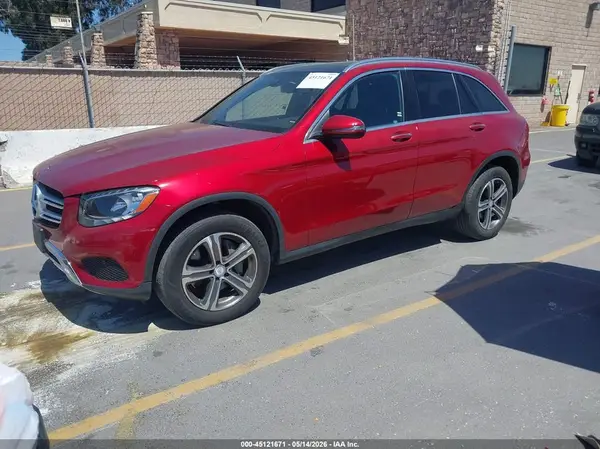 WDC0G4KB7HF158999 2017 MERCEDES-BENZ GLC - Image 2