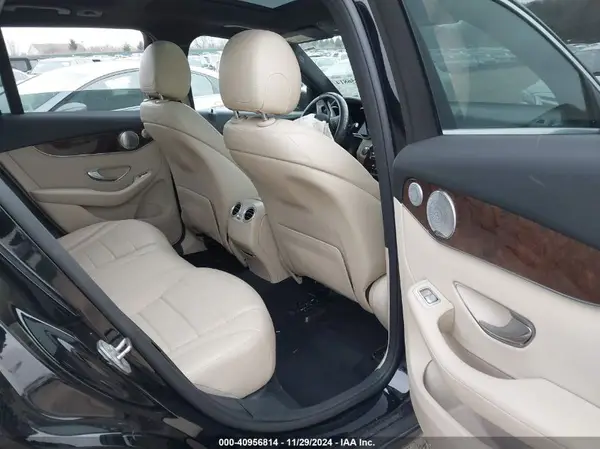 WDC0G4KB7HF176838 2017 MERCEDES-BENZ GLC - Image 8
