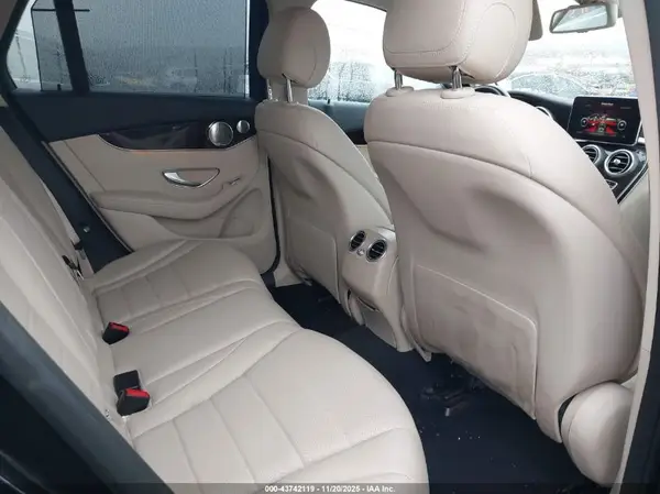 WDC0G4KB7HF182736 2017 MERCEDES-BENZ GLC - Image 8