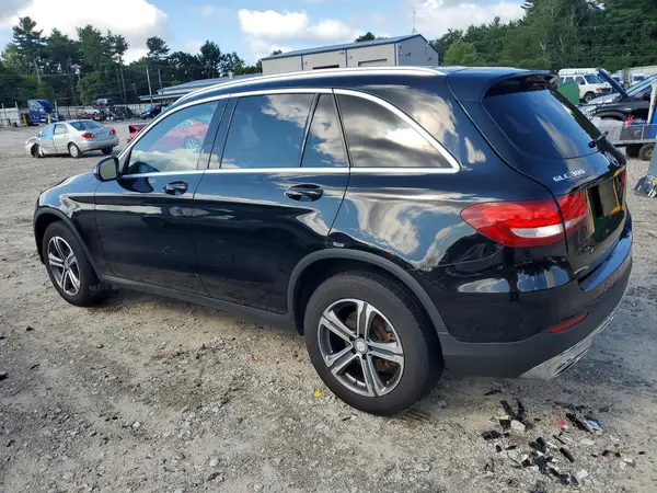 WDC0G4KB7HF196636 2017 MERCEDES-BENZ GLC - Image 2