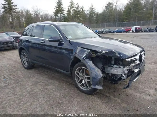 WDC0G4KB7HF212530 2017 MERCEDES-BENZ GLC - Image 1