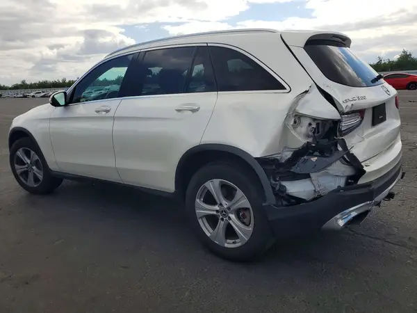 WDC0G4KB7HF235807 2017 MERCEDES-BENZ GLC - Image 2