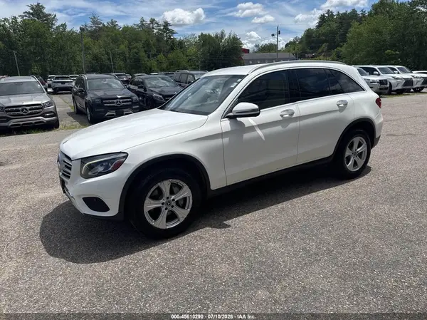 WDC0G4KB7HF242188 2017 MERCEDES-BENZ GLC - Image 2
