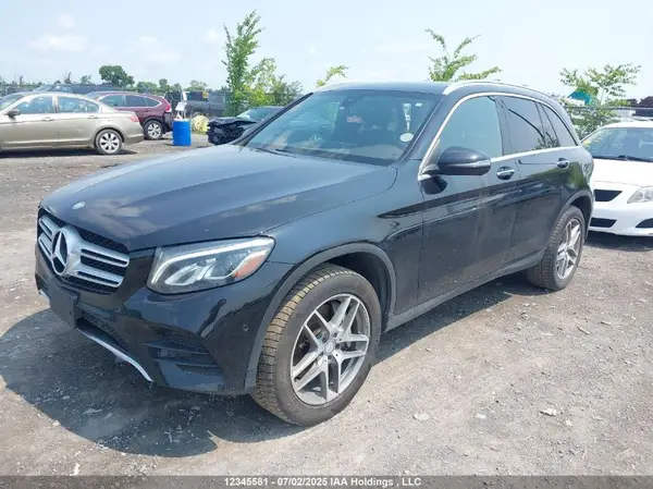 WDC0G4KB7HV000300 2017 MERCEDES-BENZ GLC - Image 2