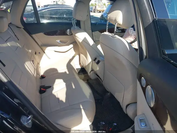 WDC0G4KB7HV004508 2017 MERCEDES-BENZ GLC - Image 8